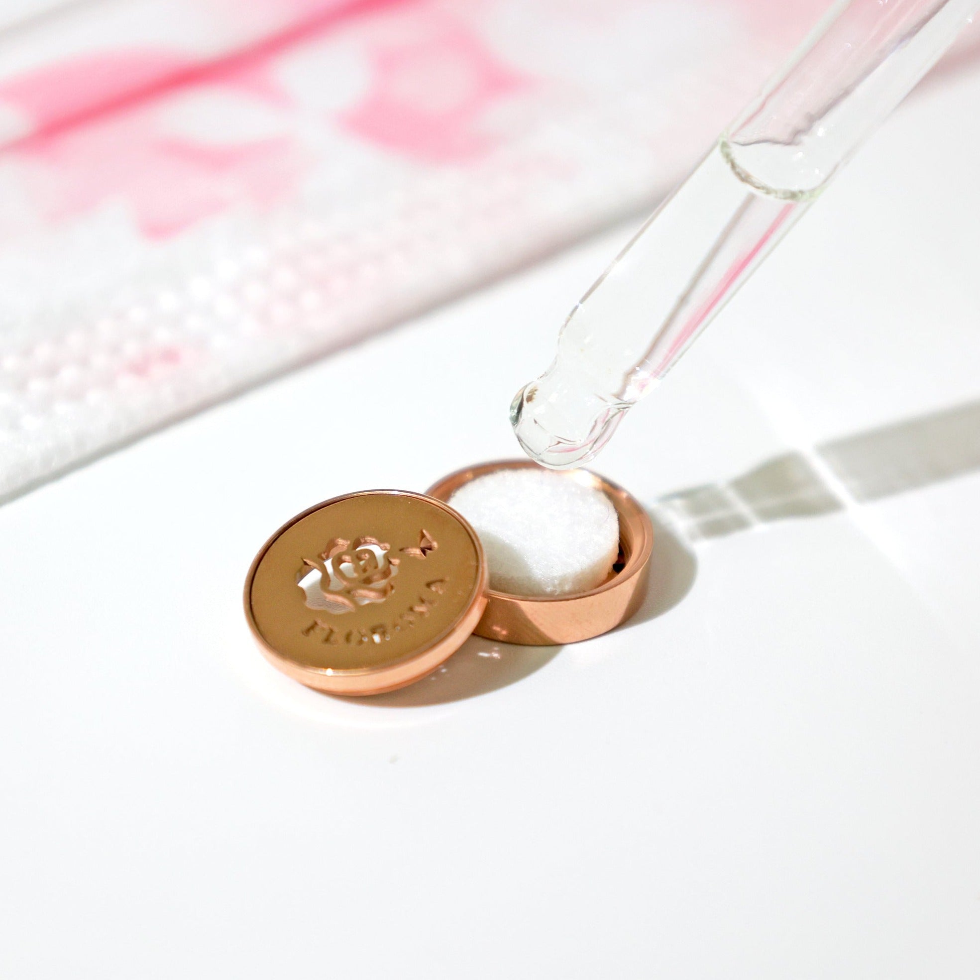 【抗疫體驗裝】$188 白蘭花香薰精油 + 口罩扣! Aroma Diffuser Clip Trial Set