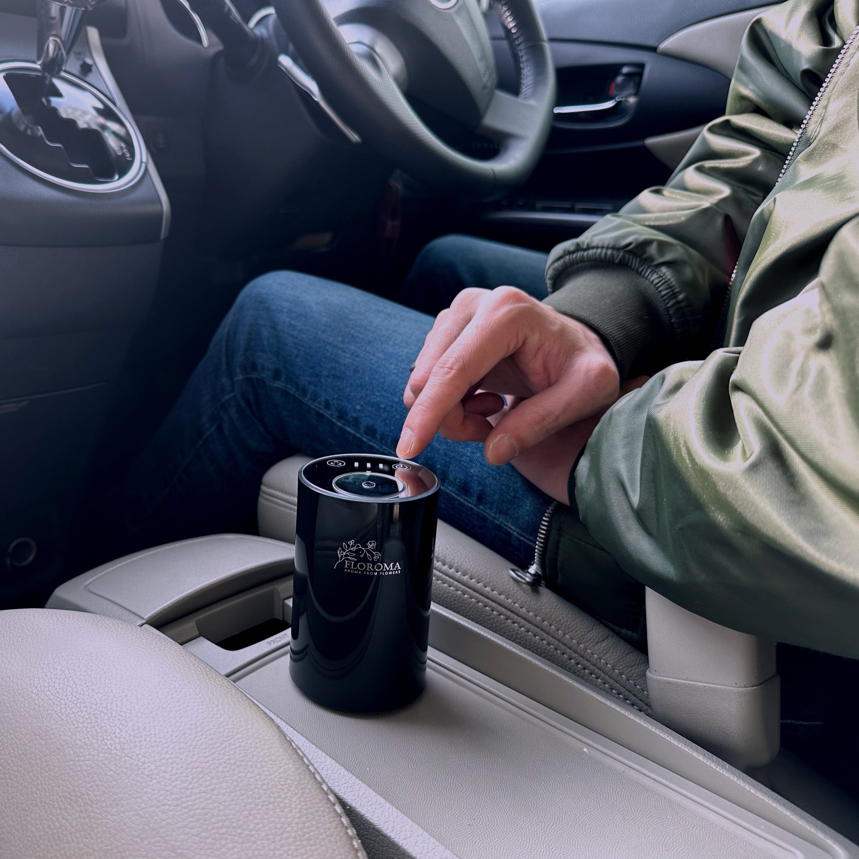 【限時優惠】黑色充電式霧化香薰機