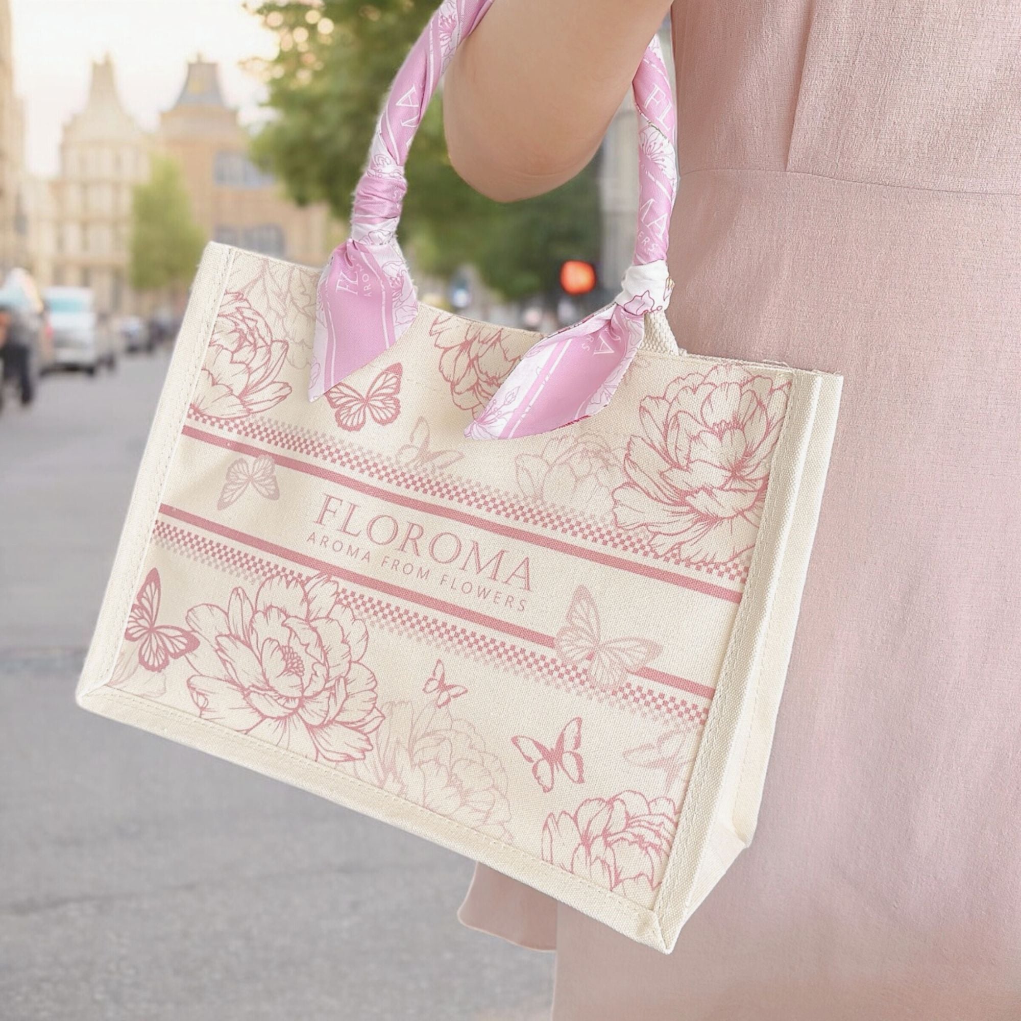 山茶花香氛絲巾 Camellia Scented Scarf